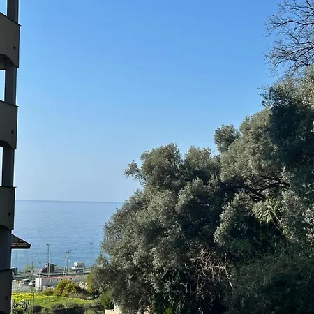 Casa Mira أرنزانو